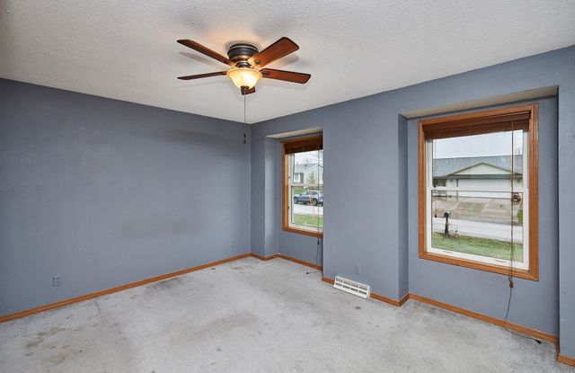 604 Northview Drive, Dallas Center, IA 50063