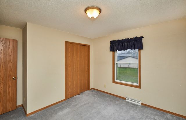 604 Northview Drive, Dallas Center, IA 50063