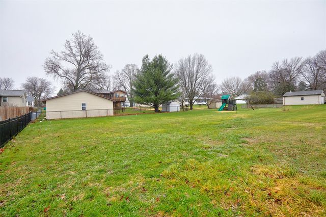 604 Northview Drive, Dallas Center, IA 50063