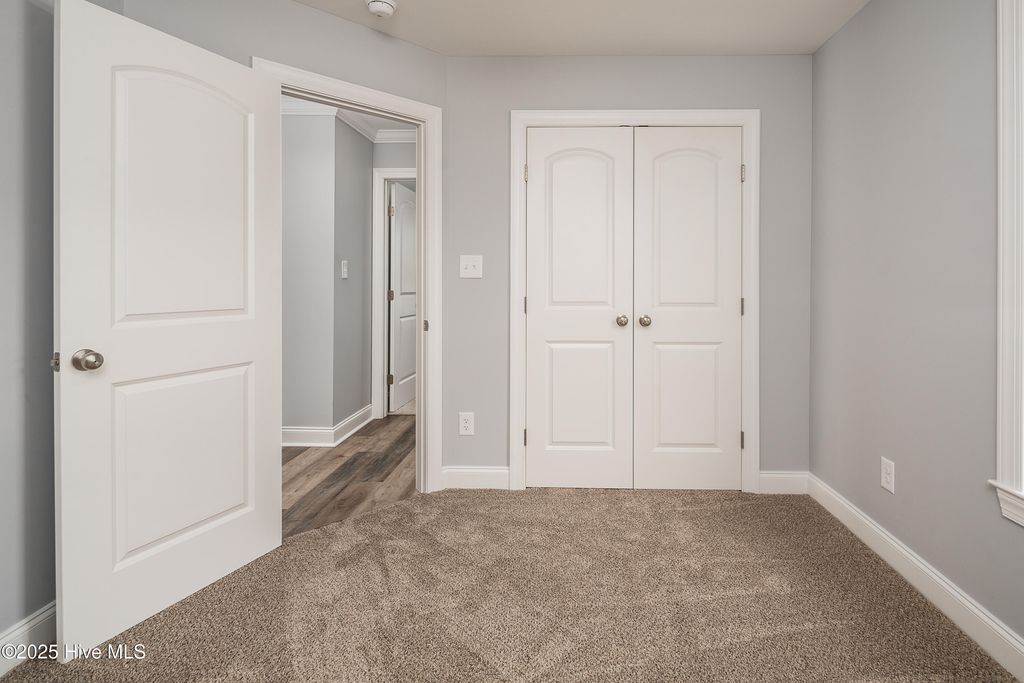 Image 16 of property listing at 58 Hampton Way, Snow Hill, NC 28580