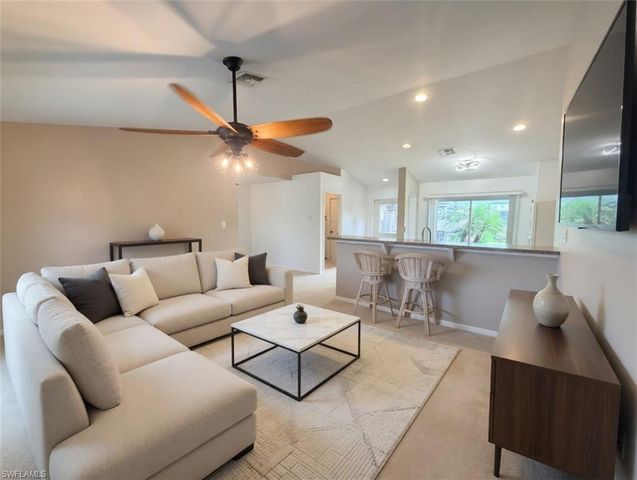 3218 43rd ST W, Lehigh Acres, FL 33971