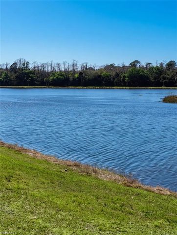 3218 43rd ST W, Lehigh Acres, FL 33971
