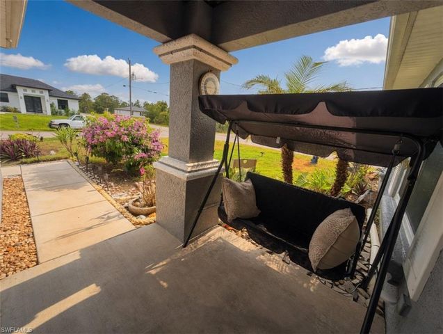3218 43rd ST W, Lehigh Acres, FL 33971