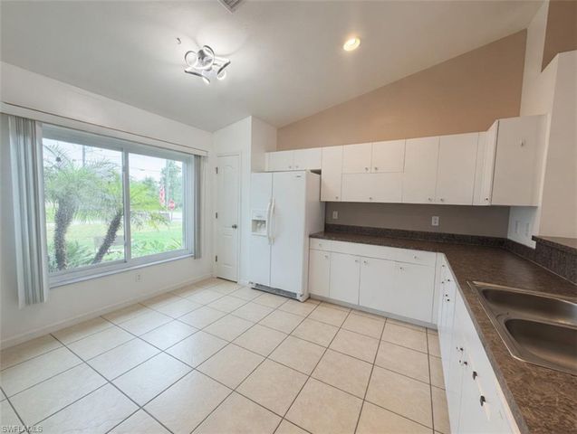 3218 43rd ST W, Lehigh Acres, FL 33971