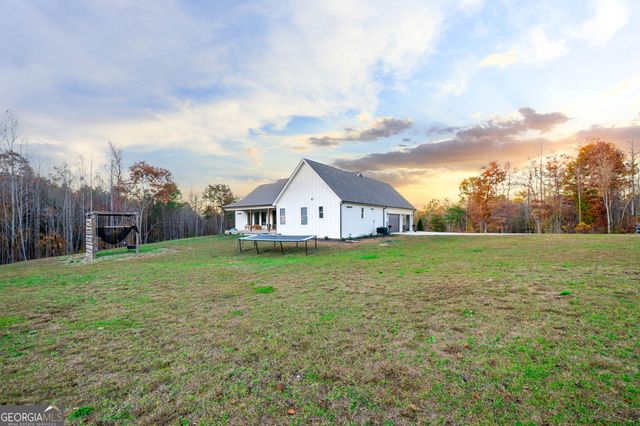 553 New Home Road, Trenton, GA 30752