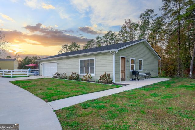 553 New Home Road, Trenton, GA 30752