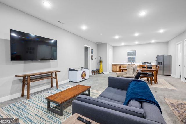 553 New Home Road, Trenton, GA 30752