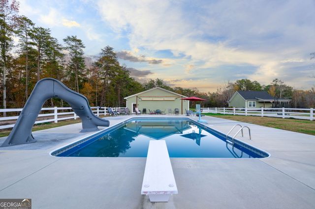 553 New Home Road, Trenton, GA 30752