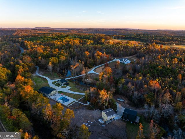 553 New Home Road, Trenton, GA 30752