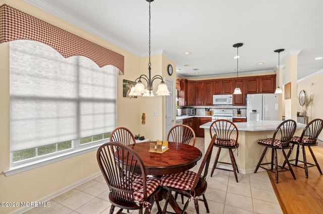 32 Newport Street, Barnegat, NJ 08005