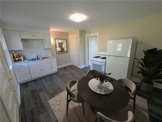 7231 Somerset Street, Lincoln Larimer, PA 15235