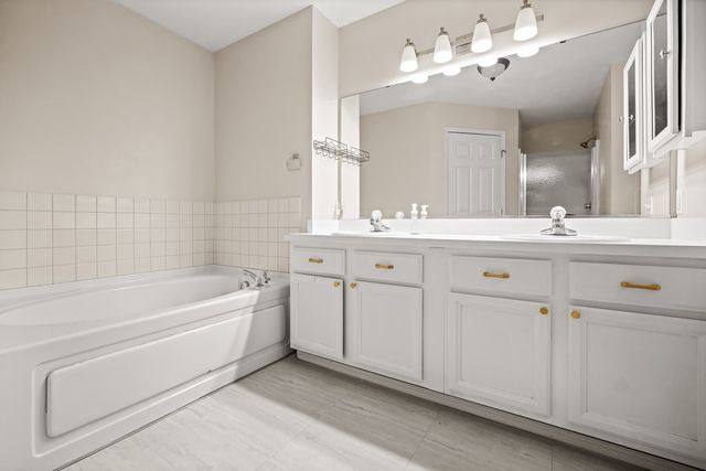 1309 Strawbridge Place, Orrville, OH 44667