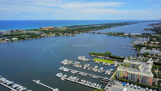 806 E Windward Way 313, Lantana, FL 33462