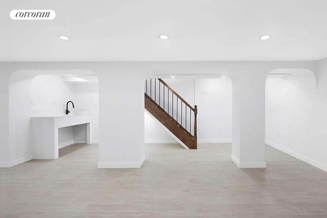 1137 PARK Place, New York City, NY 11213