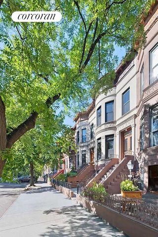 1137 PARK Place, New York City, NY 11213