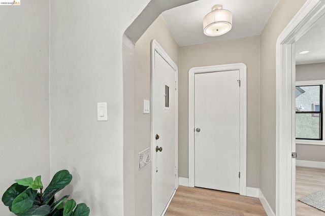 1359 Elm St, Pittsburg, CA 94565