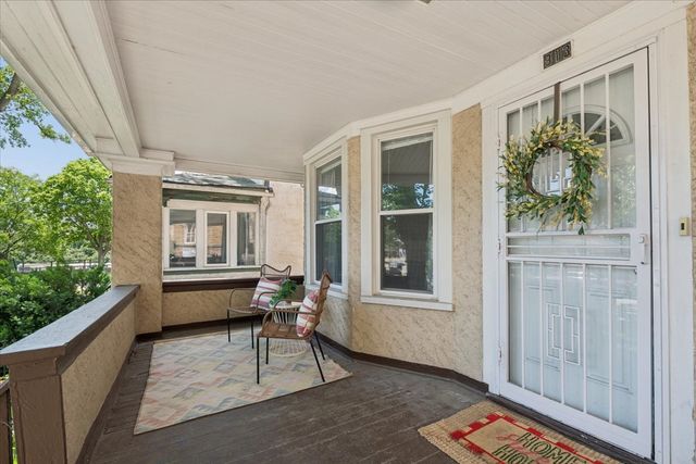 913 Highland Avenue, Oak Park, IL 60304