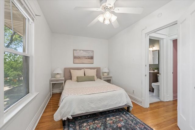 913 Highland Avenue, Oak Park, IL 60304