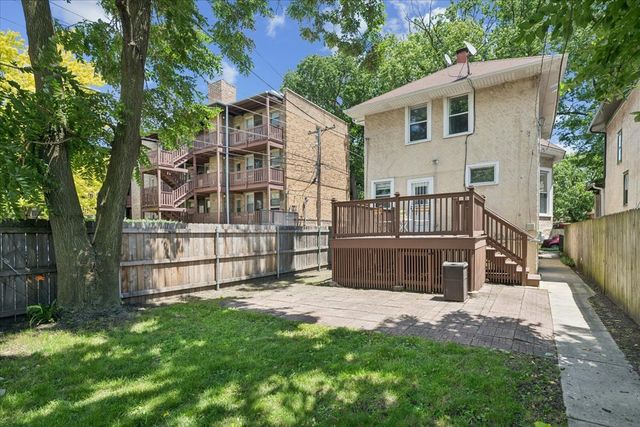 913 Highland Avenue, Oak Park, IL 60304