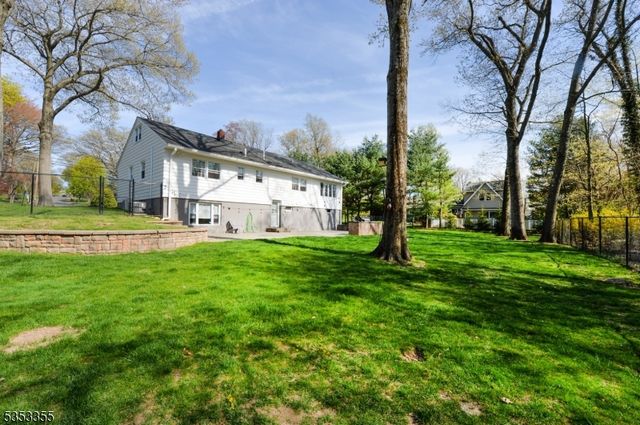 171 Highland Rd, North Haledon Boro, NJ 07508