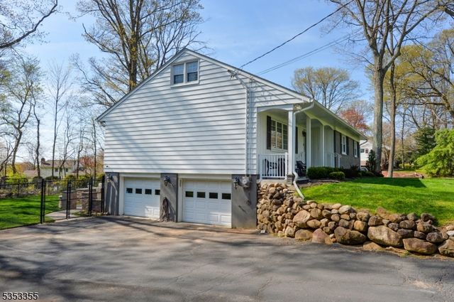 171 Highland Rd, North Haledon Boro, NJ 07508