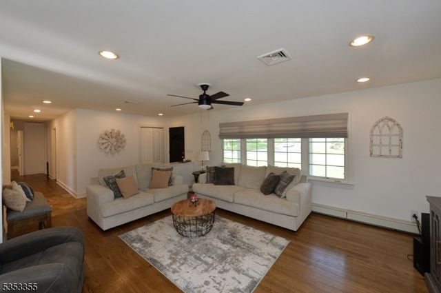 171 Highland Rd, North Haledon Boro, NJ 07508
