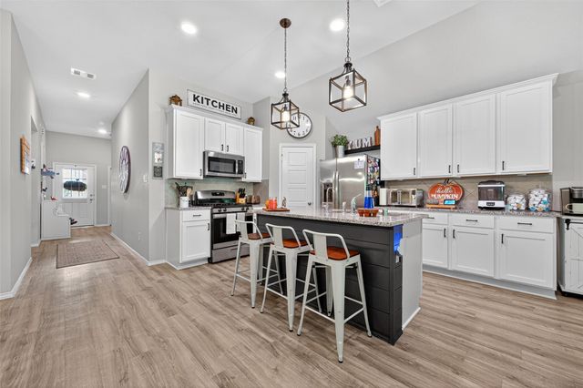 306 Wisteria Manor Street, Magnolia, TX 77354
