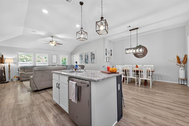 306 Wisteria Manor Street, Magnolia, TX 77354