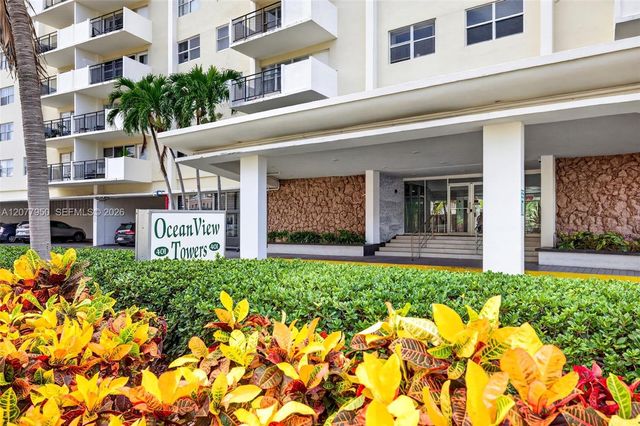 401 Golden Isles Drive 708, Hallandale Beach, FL 33009