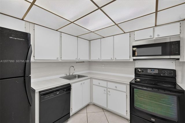 401 Golden Isles Drive 708, Hallandale Beach, FL 33009