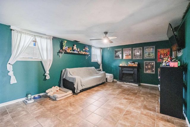 1208 Wigwam Drive, Kokomo, IN 46902