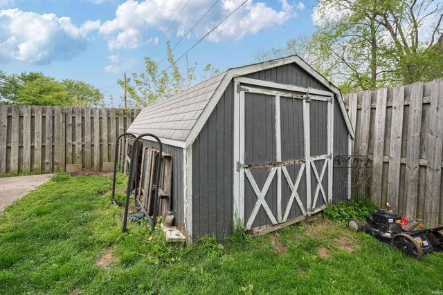 1208 Wigwam Drive, Kokomo, IN 46902