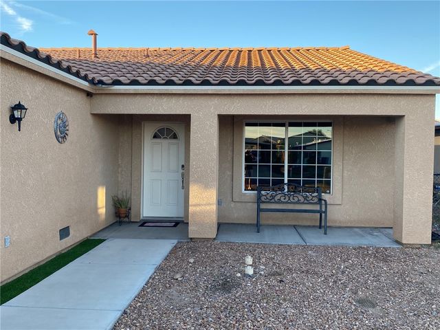 951 Glen Drive, Bullhead City, AZ 86442