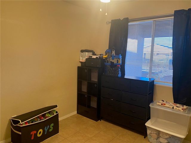 951 Glen Drive, Bullhead City, AZ 86442