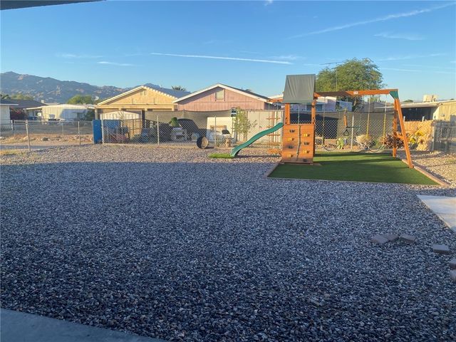 951 Glen Drive, Bullhead City, AZ 86442