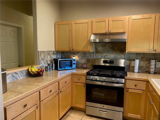 951 Glen Drive, Bullhead City, AZ 86442