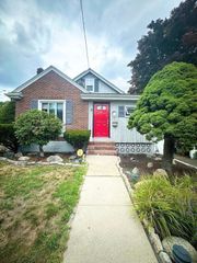 6 Grant Road, Malden, MA 02148