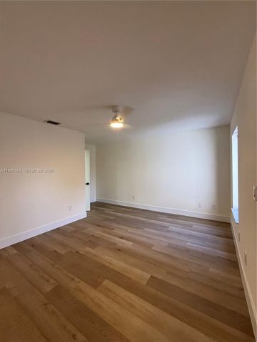 9596 Everglades Park Ln, Boca Raton, FL 33428