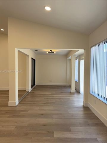 9596 Everglades Park Ln, Boca Raton, FL 33428