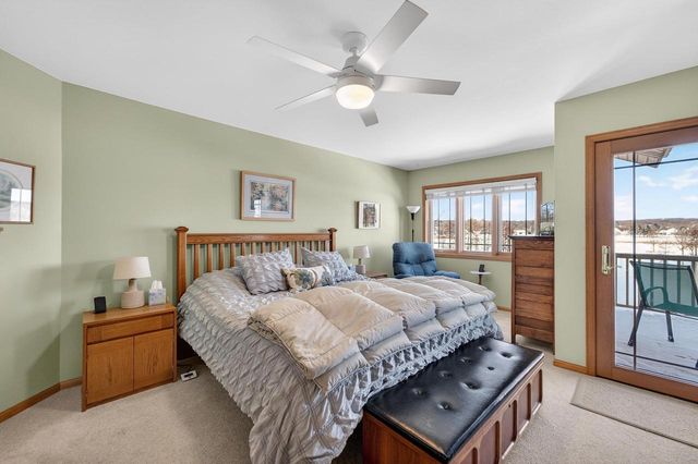 13 Wood Brook Way, Fitchburg, WI 53711