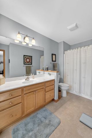 13 Wood Brook Way, Fitchburg, WI 53711