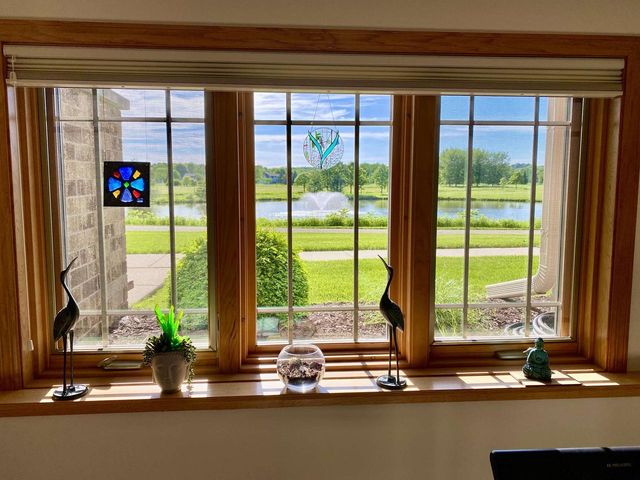 13 Wood Brook Way, Fitchburg, WI 53711