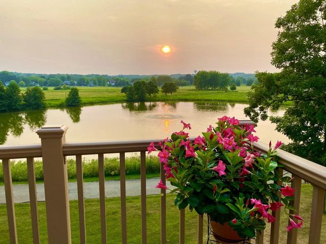 13 Wood Brook Way, Fitchburg, WI 53711