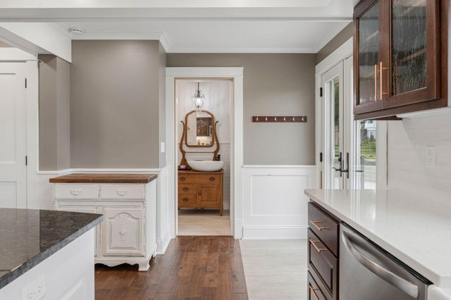 43 Central Avenue W, Saint Michael, MN 55376