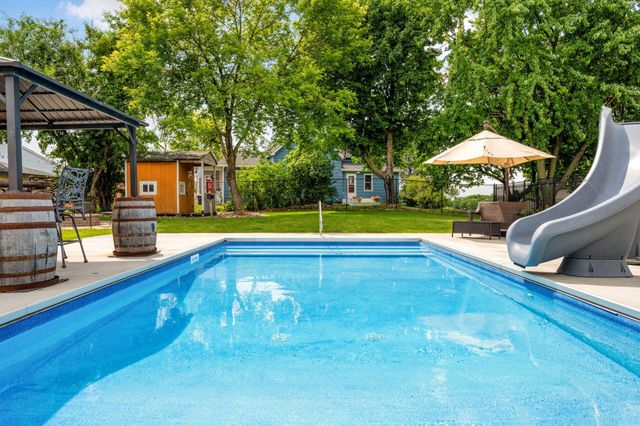 43 Central Avenue W, Saint Michael, MN 55376