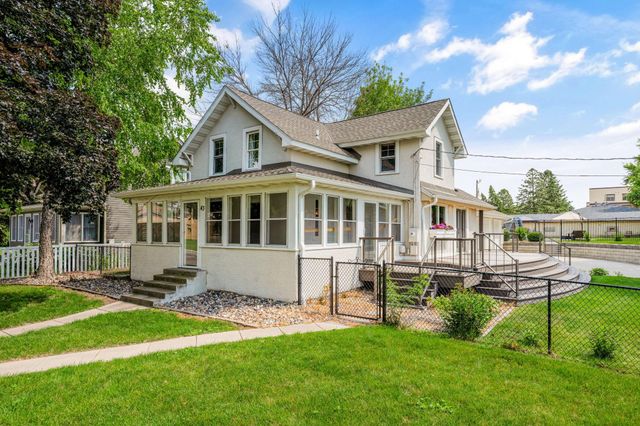 43 Central Avenue W, Saint Michael, MN 55376