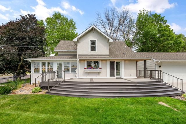 43 Central Avenue W, Saint Michael, MN 55376