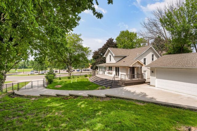 43 Central Avenue W, Saint Michael, MN 55376