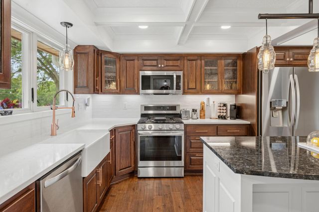 43 Central Avenue W, Saint Michael, MN 55376