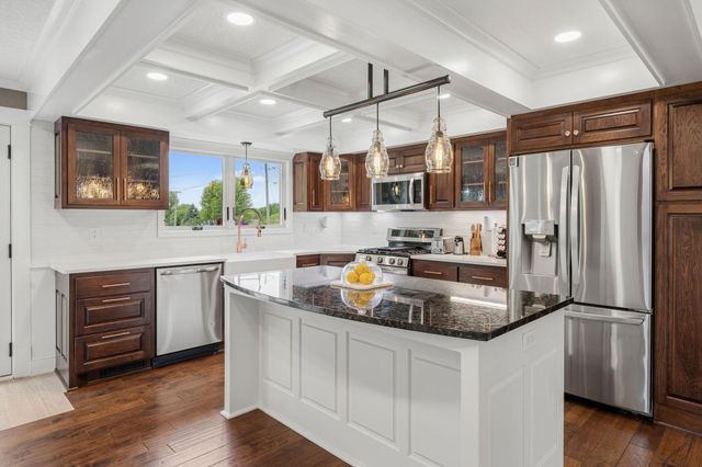 43 Central Avenue W, Saint Michael, MN 55376